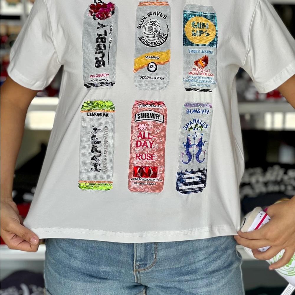 Queen of Sparkles Seltzer Tee
